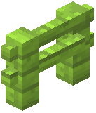 Valla de ciprés verde