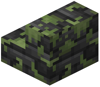 Mossy Deepslate Tile Stairs